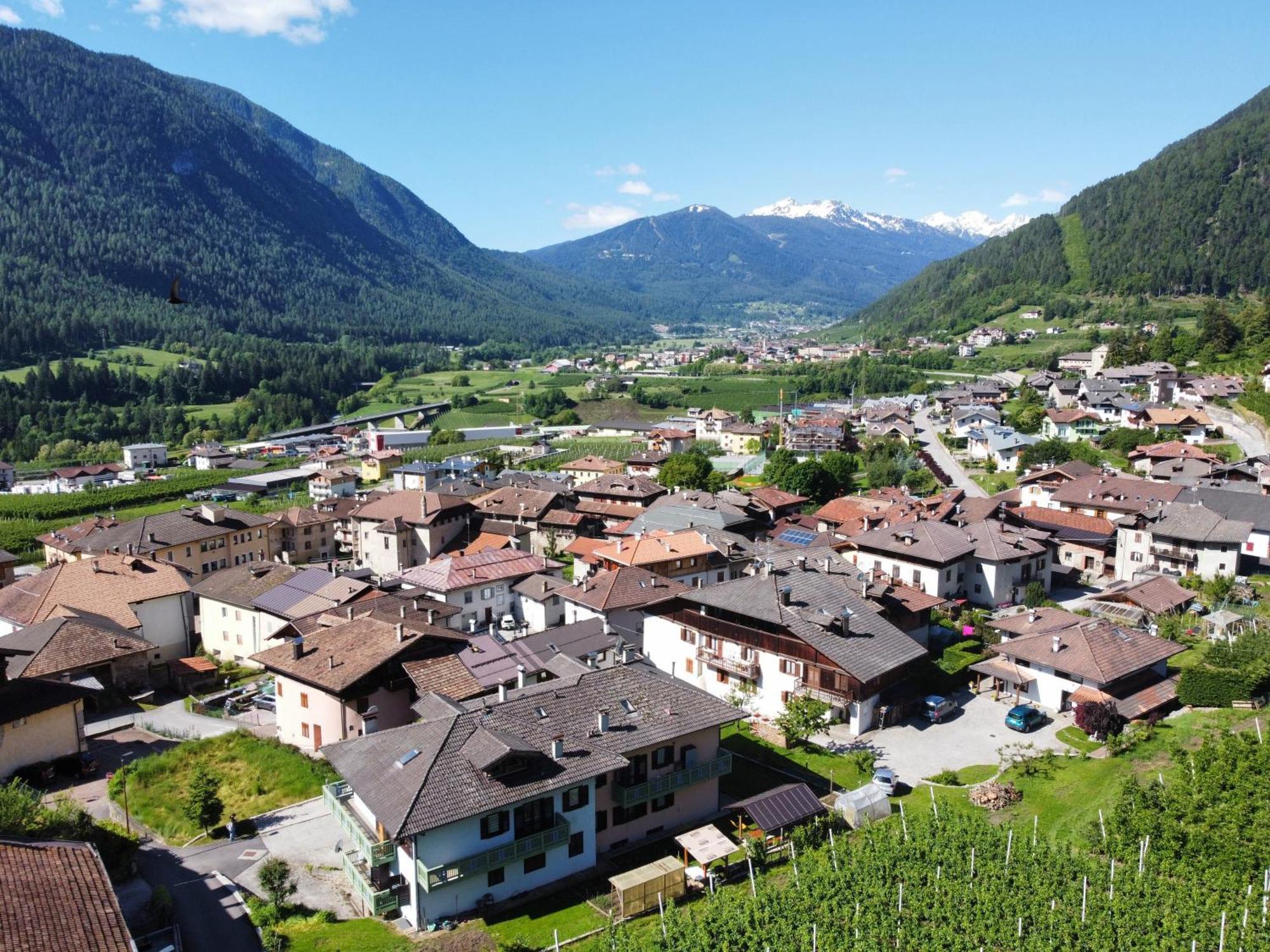 Appartamento La Casa Del Sole Terzolas Esterno foto